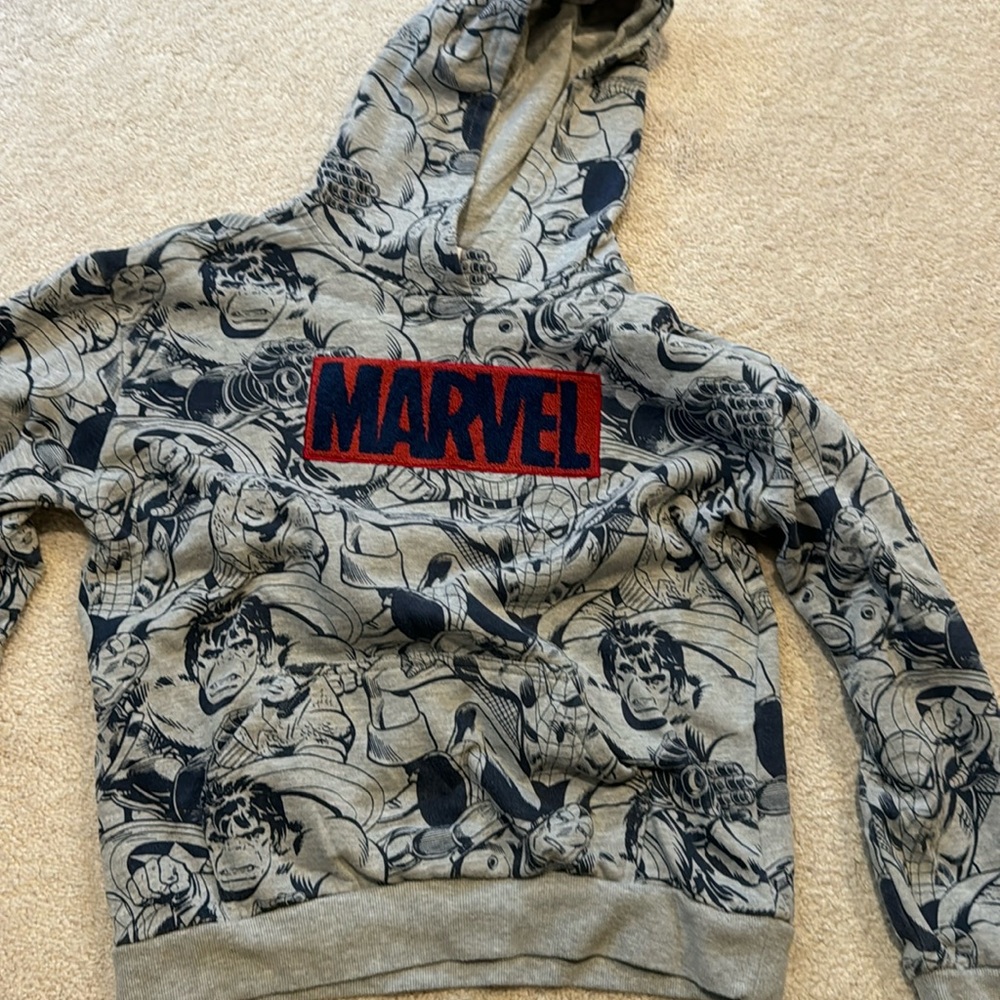 Gap kids hoodie sweatshirt marvel L
